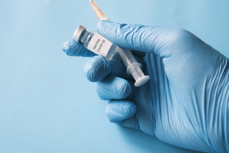 Pfizer и BioNTech подали патентный иск против Moderna