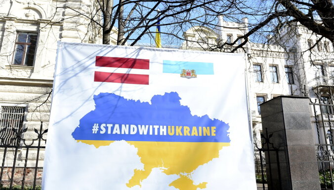 Поддержка украинских военных беженцев в Латвии продлена до лета