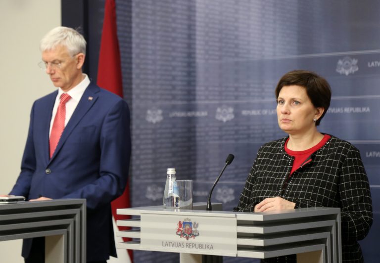 Дело Винькеле о «провале вакцинации» теперь будет рассматриваться на открытых заседаниях