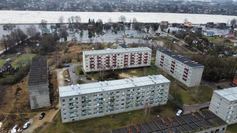 В Екабпилсе открыта для движения улица Ригас