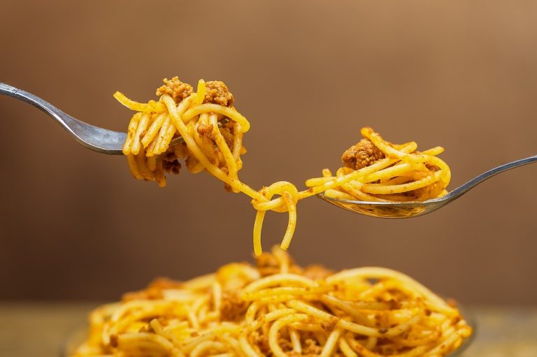 Как питаться макаронами и при этом худеть? Советы диетолога из Британии