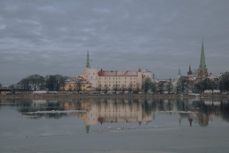 Приостановленный план развития Риги, возможно, «разблокируют»