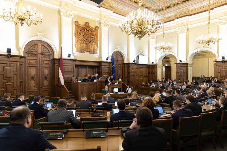 Оппозиция добилась создание комиссии по расследованию последствий «капитального ремонта» финансового сектора
