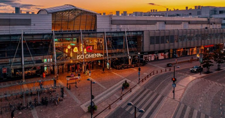 В торговом центре в Финляндии охранники случайно убили женщину