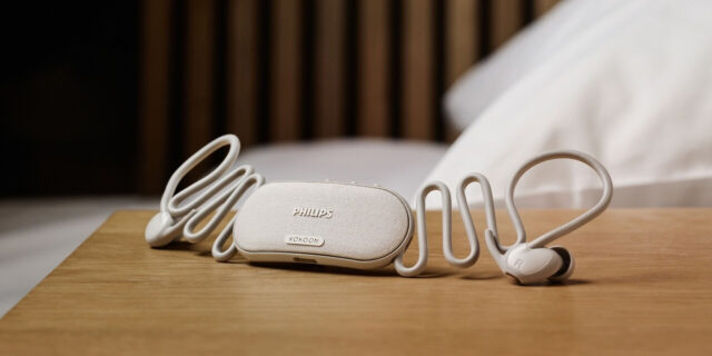 Philips представила наушники для сна: что они умеют?