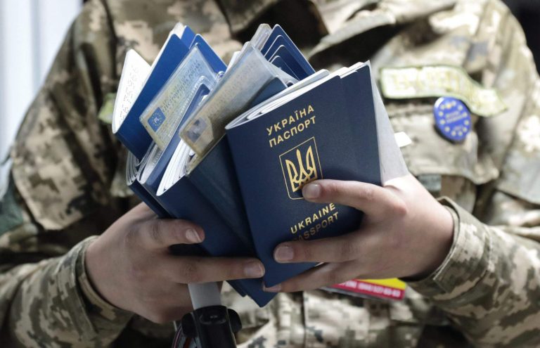 $20 млрд потратили за рубежом в 2022 году украинцы-мигранты — глава Нацбанка Украины