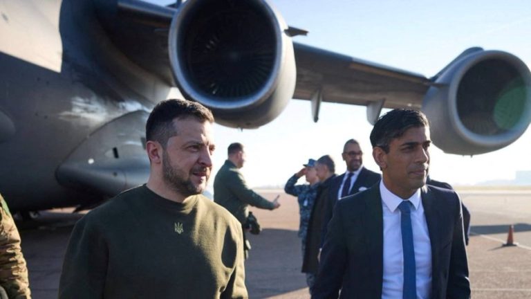 Президент Украины прибыл в Лондон. Он будет принят королем Карлом III и выступит в парламенте