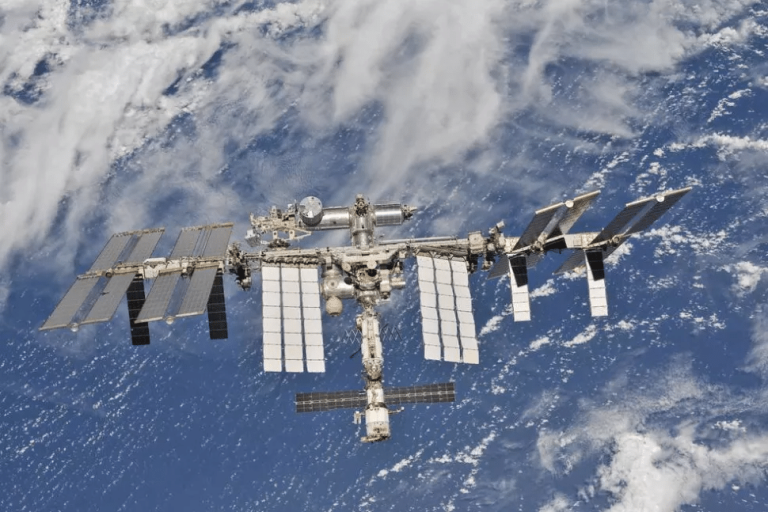 NASA выделило почти 30 млрд USD на создание космического корабля, который уничтожит МКС ​в 2030 году