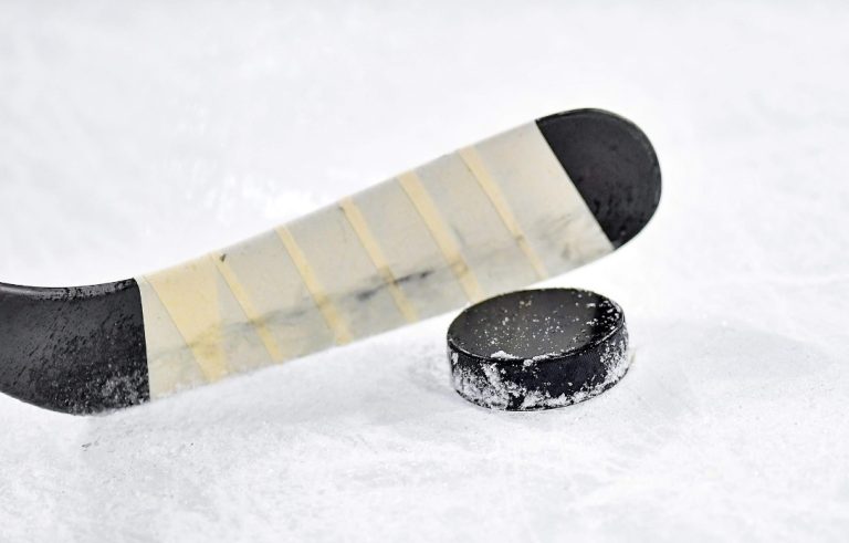 IIHF продлила отстранение России и Беларуси. Сборные не сыграют на ЧМ