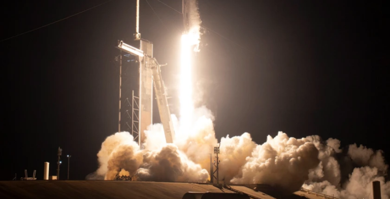 SpaceX отправила на орбиту очередной экипаж МКС