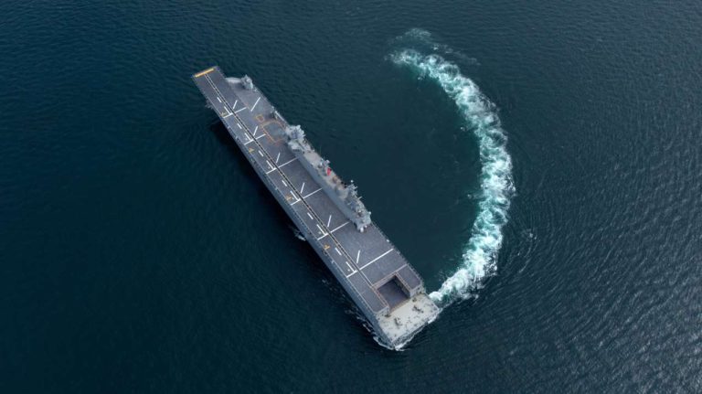 Турция вывела в море уникальный военный корабль