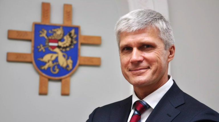 Барташевич избран председателем новой партии «Вместе для Латвии»