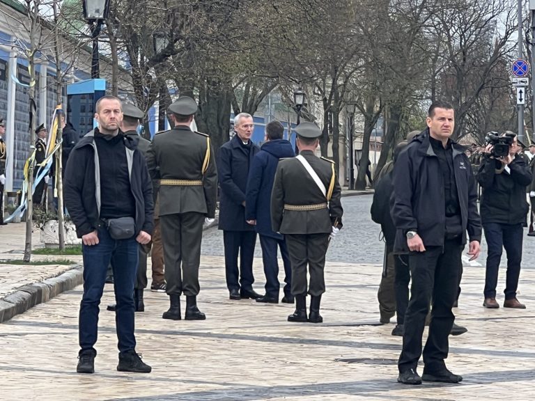Генсек НАТО прибыл в Киев с необъявленным визитом