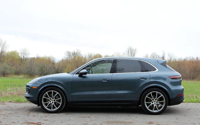У водителя за отказ от теста на наркотики конфисковали Porsche за 85 000 евро