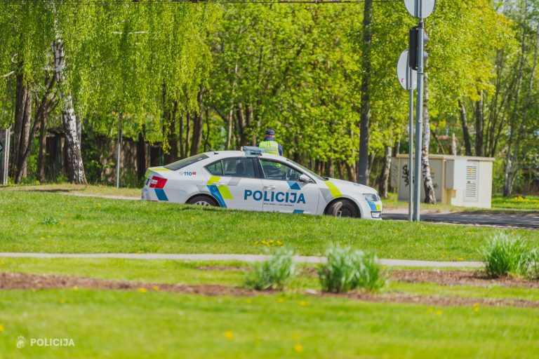 За минувшие сутки в ДТП пострадали 16 человек