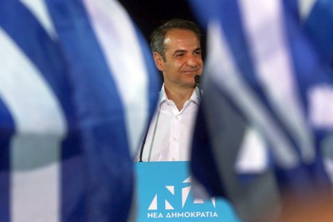 Лидер партии-победителя выборов в Греции официально отказался формировать правительство