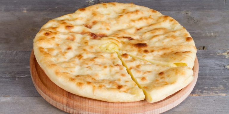 Вкусный и понятный рецепт осетинского пирога с картошкой и сыром