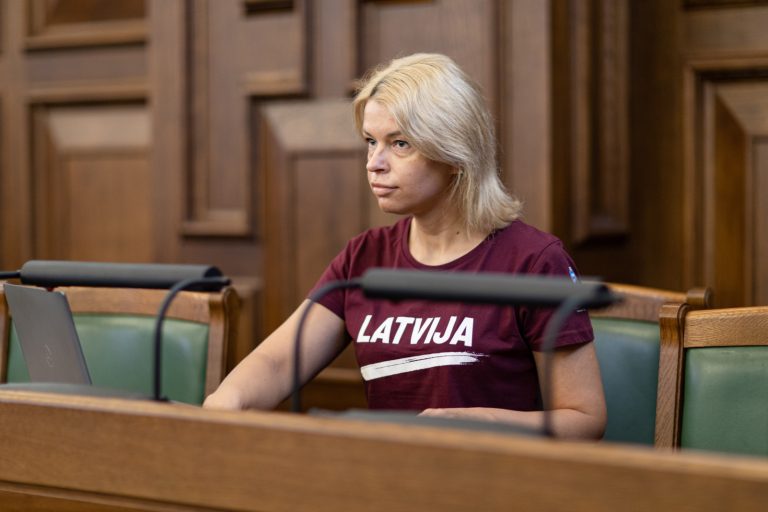 Независимый депутат Гревцова обжаловала приговор по делу о лжи ЦИК