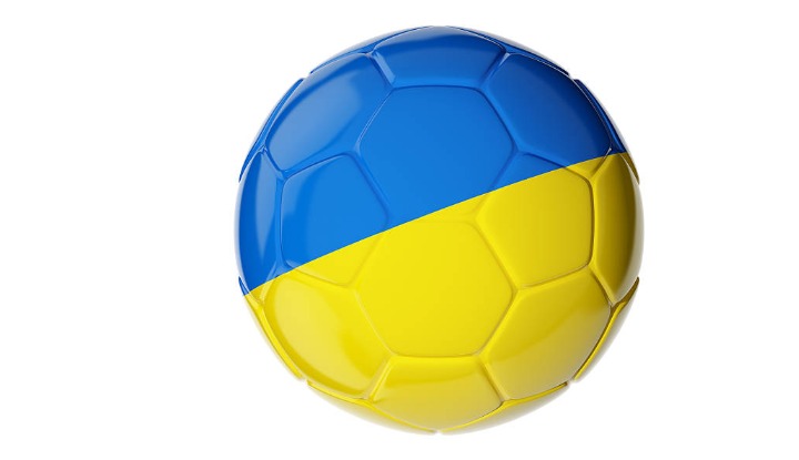 В УЕФА извинились за скандал с флагом Украины