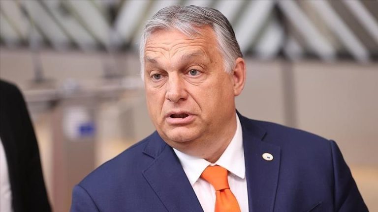 Орбан о мигрантах: «Империя Сороса наносит ответный удар»