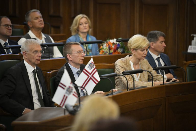 Обязанности министра иностранных дел временно будет выполнять один из министров «Нового Единства»