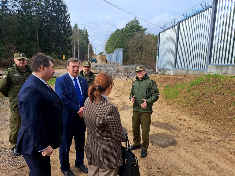 Кучинскис: на границе все спокойно