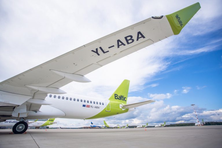 AirBaltic купит ещё 30 самолетов Airbus
