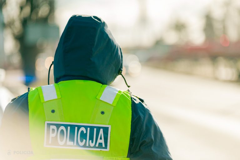 В результате аварии микроавтобуса погиб человек