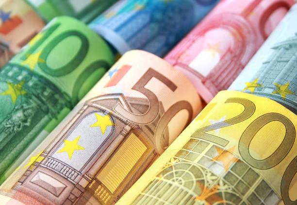 73 млн евро заморозили в финансовых учреждениях Латвии в связи с санкциями ЕС против РФ и Беларуси