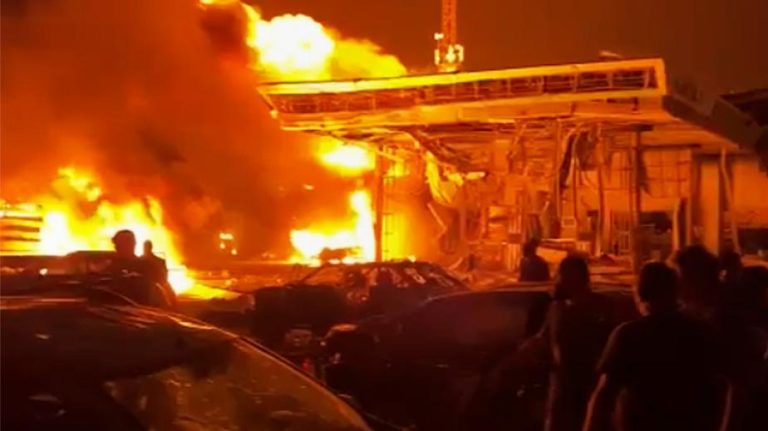 Мощный взрыв на заправке в Махачкале: пострадали более 70 человек, погибли 27