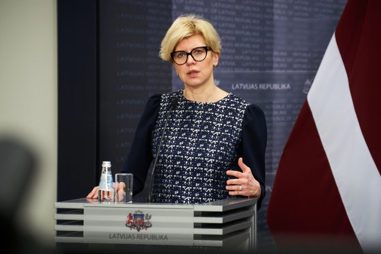 Самые большие проблемы с обучением на латышском языке в Даугавпилсе, Резекне и Риге
