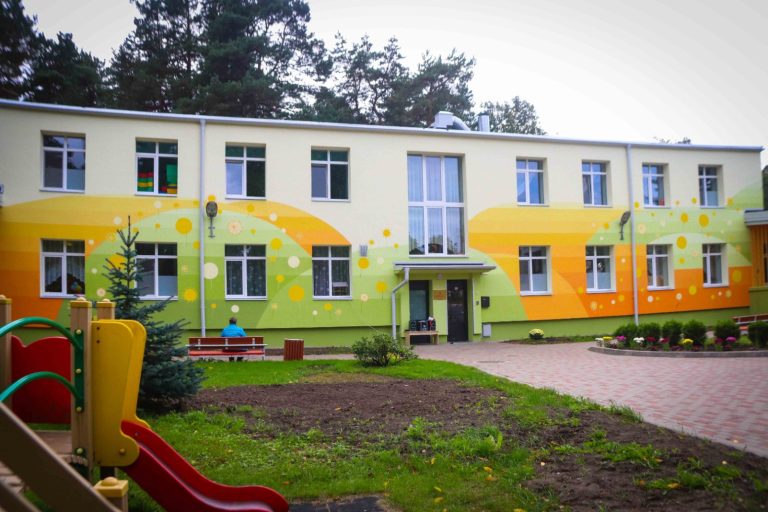В Риге на 26 миллионов ремонтируют 42 школы и 53 детских сада