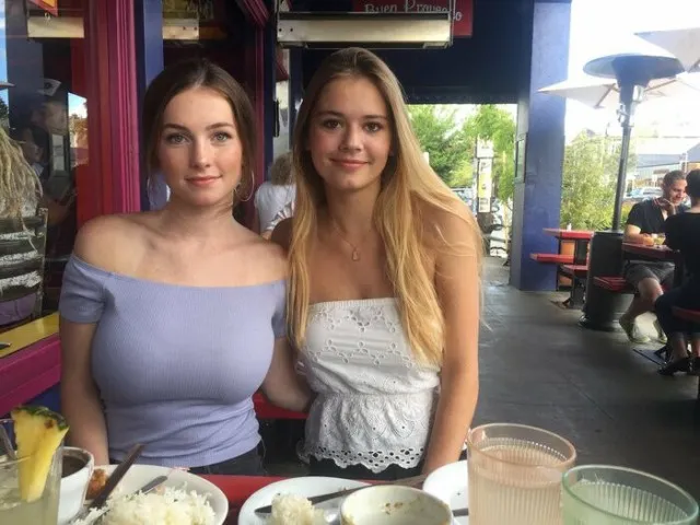 Девушки из мема подросли (Рассказываем и про левую и про правую)