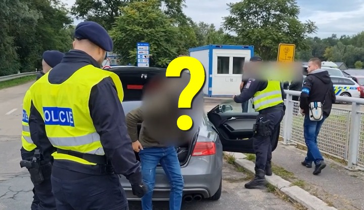 Будут ли конфисковывать у граждан РФ на границе одежду и украшения: позиция Брюсселя