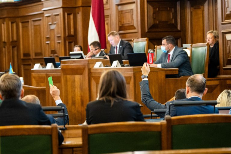 На два года продлен срок сдачи экзамена по госязыку для граждан России