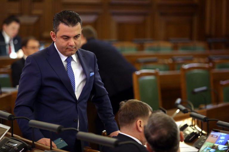 Новый министр здравоохранения поручил провести ревизию списка компенсируемых лекарств в онкологии
