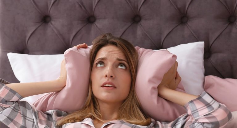 С 23:00 до 6:00 не шуметь! — начался сбор подписей за «тихую Ригу»
