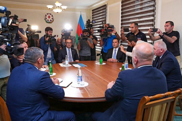 В проекте мирного соглашения между Баку и Ереваном насчитывается 5 пунктов