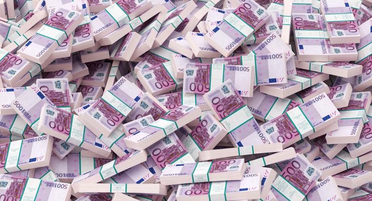 Долги по налогам в Латвии составляют 856 млн. евро