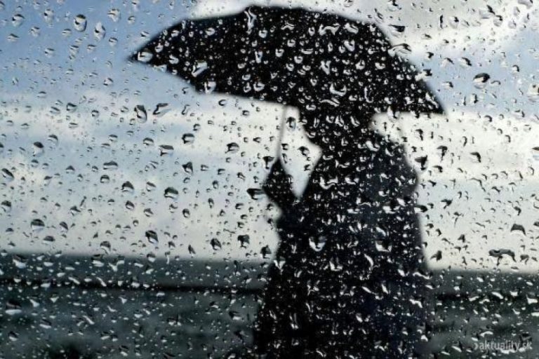 Во вторник во многих районах Латвии ожидается небольшой дождь