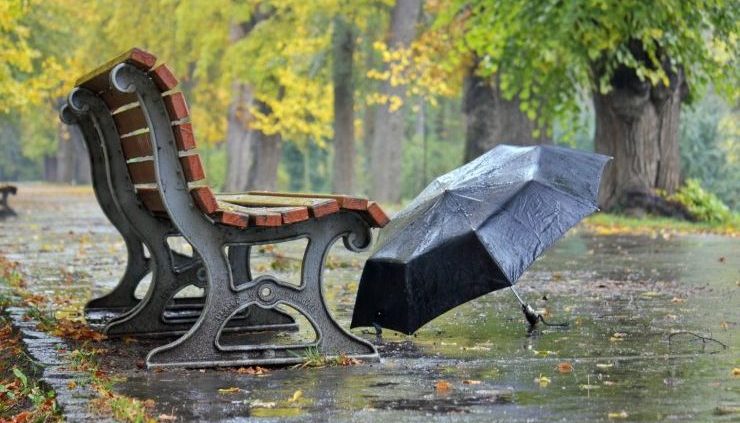 В пятницу в Латвии ожидается дождливая и ветреная погода