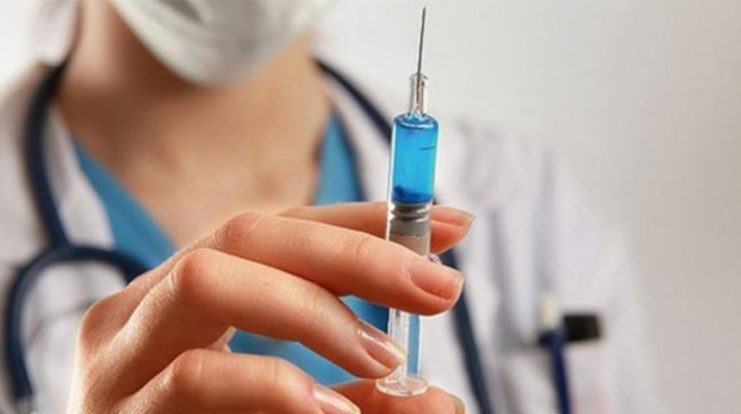 В Латвии активно проводится сезонная вакцинация от гриппа и «Covid-19»