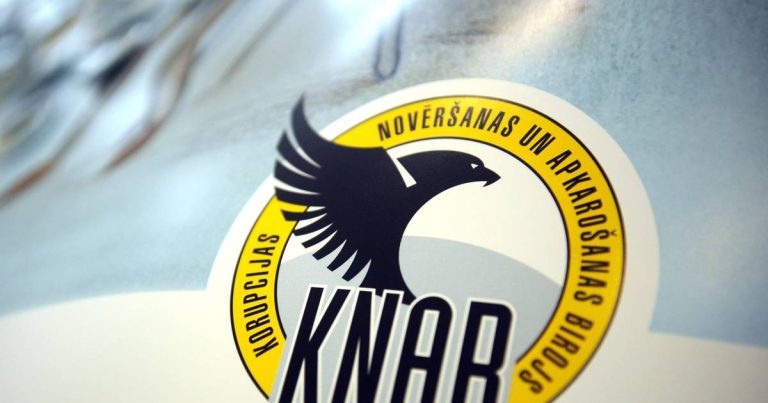 KNAB оштрафовал двух депутатов Сейма за нарушение ограничений на коммерческую деятельность