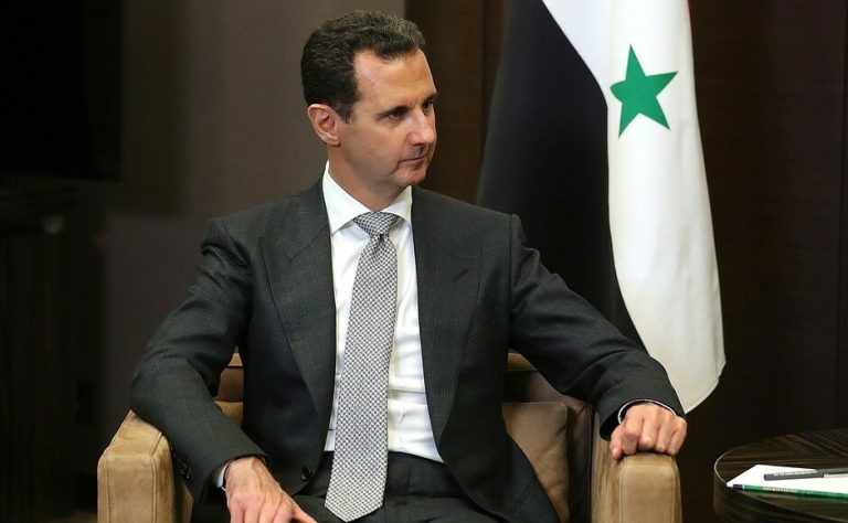 Франция выдала ордер на арест президента Сирии Башара Асада