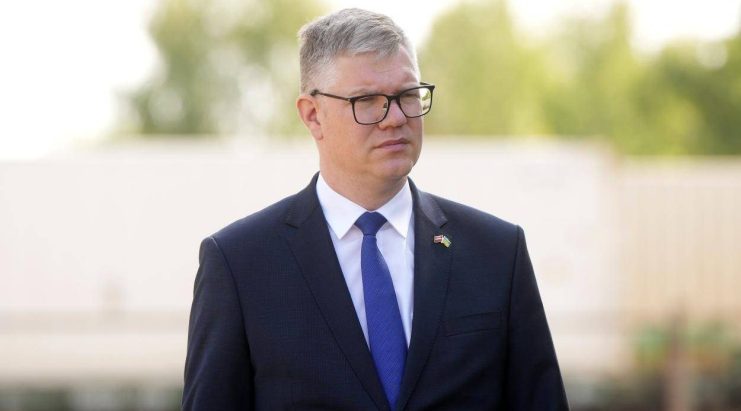 Мэр Риги Кирсис поручил провести оценку действий главы полиции Рижского самоуправления Юриса Лукаса