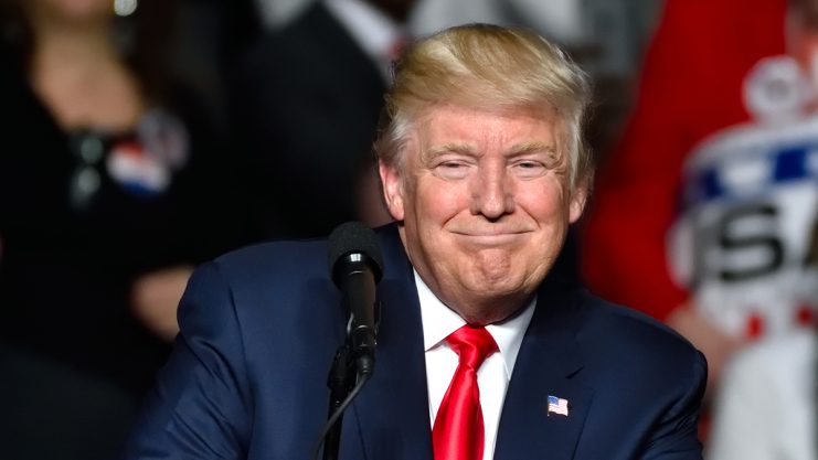 Трамп 4 часа давал показания в суде по делу о мошенничестве