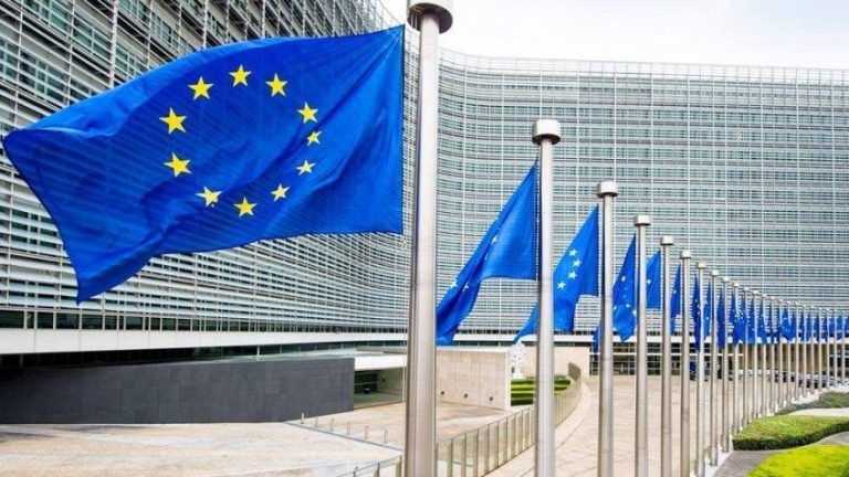 ЕС решил начать переговоры о членстве с Украиной и Молдовой
