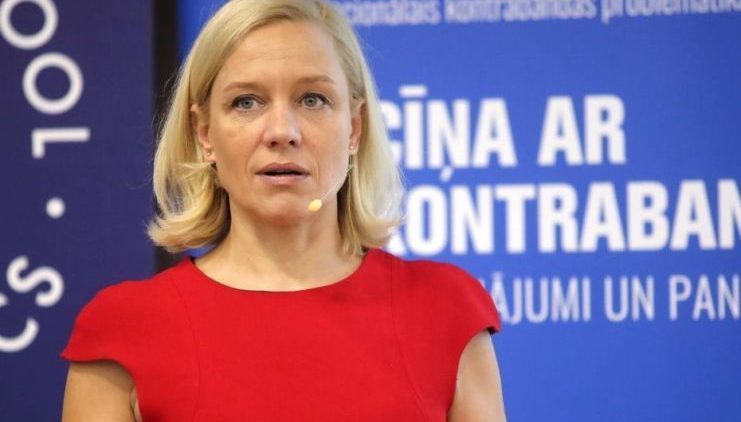 На пост гендиректора Службы госдоходов выдвинута Байба Шмите-Роке