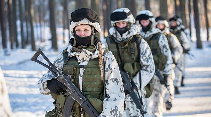 В Финляндии более 1500 женщин заявили о желании пройти военную службу