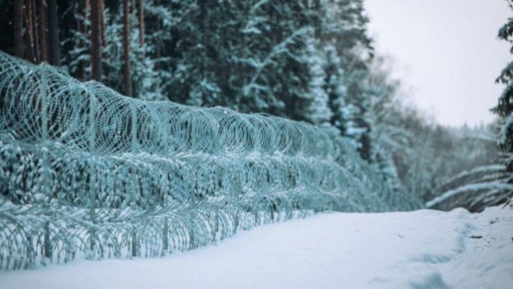 Уже 10 дней на латвийско-белорусской границе все спокойно